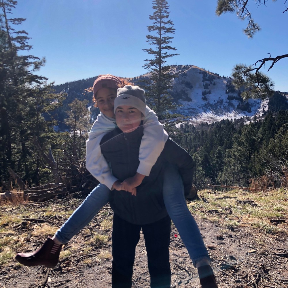 Meet your Posher, Angelasam